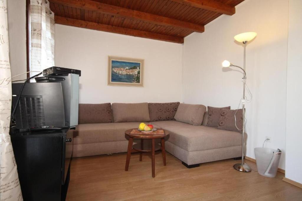 Apartment Iva Molunat Ngoại thất bức ảnh